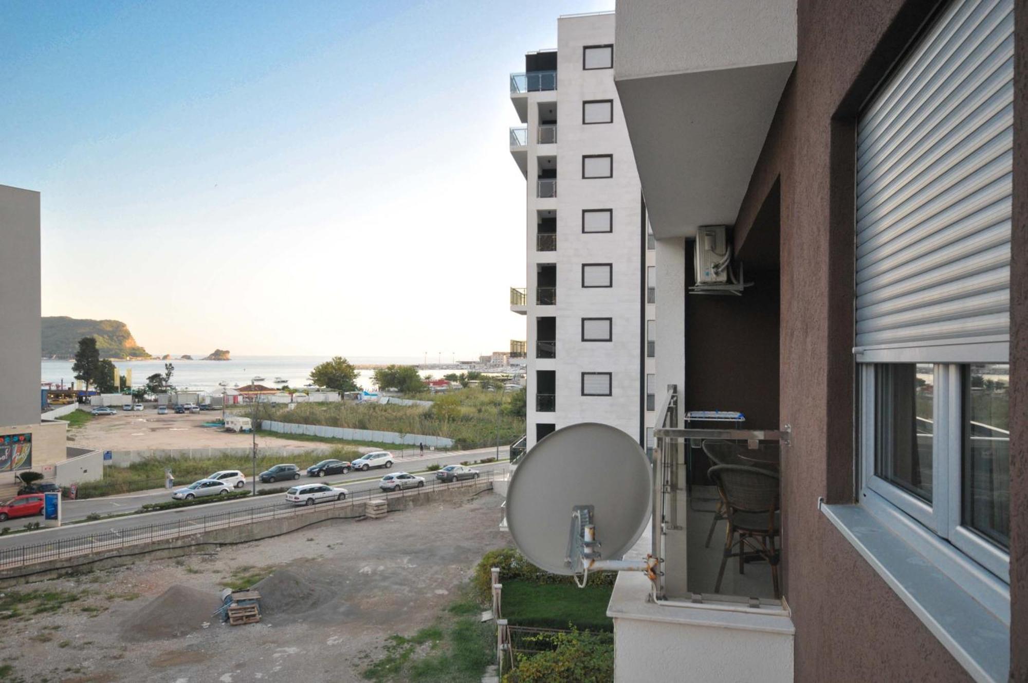 City Montesun Apartments 2 Budva Exterior foto