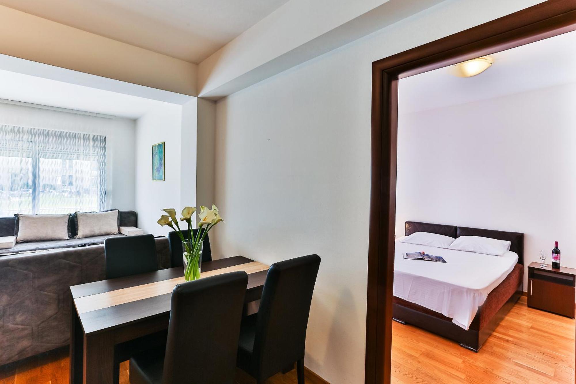 City Montesun Apartments 2 Budva Exterior foto