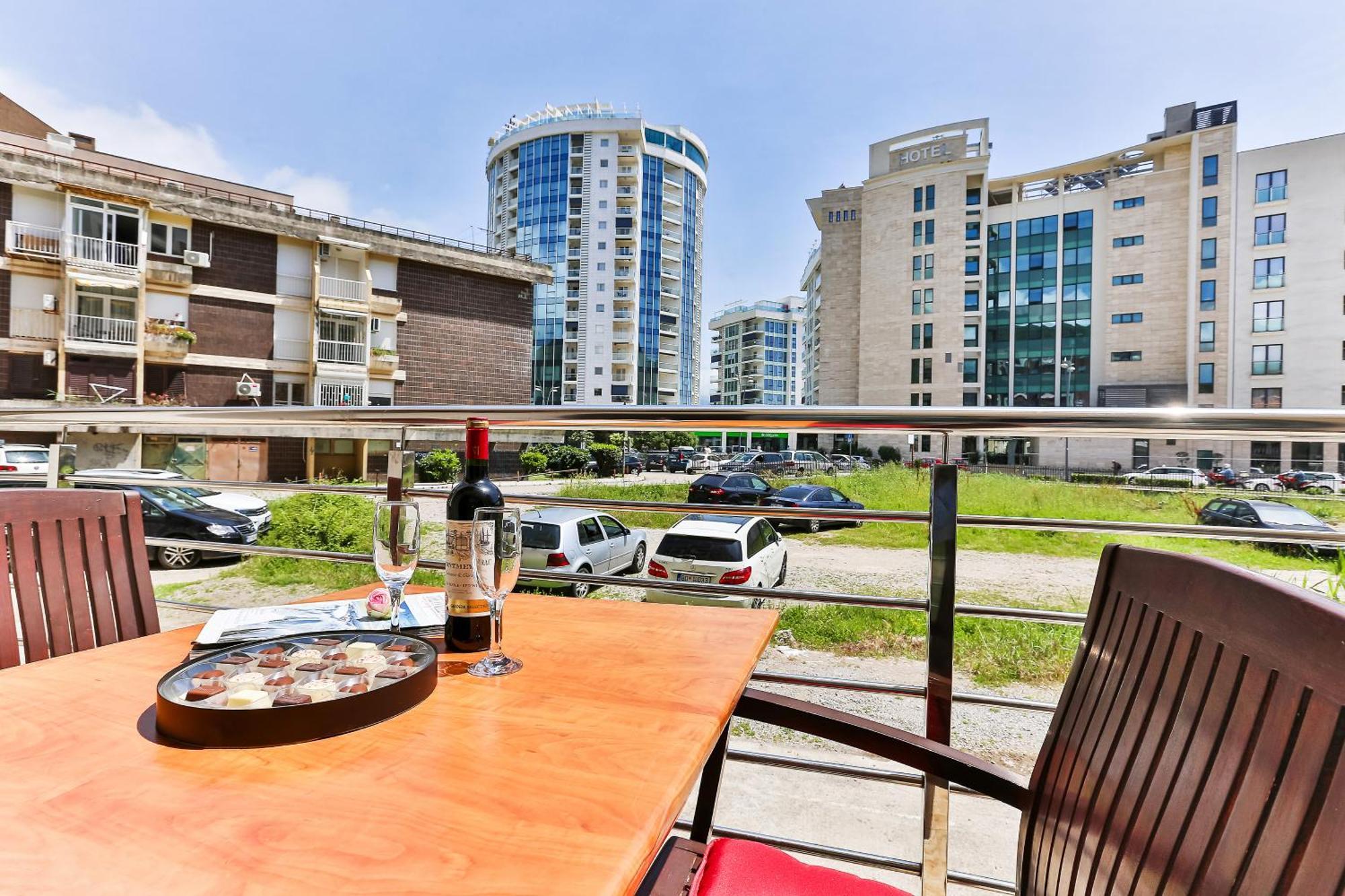 City Montesun Apartments 2 Budva Exterior foto